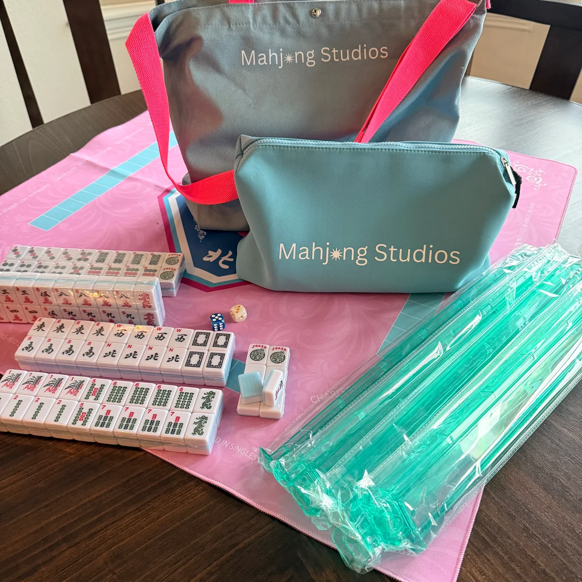 All In One - Mahjong Bundle - American Mahjong Set 166 2-Color Tiles - Blue & Pink Bag
