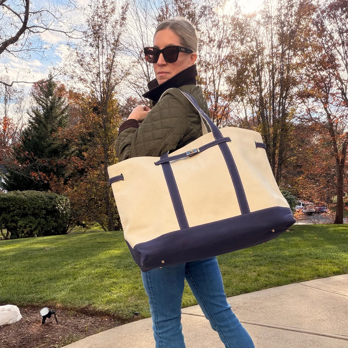 Charleston Extra Large Carryall Tote