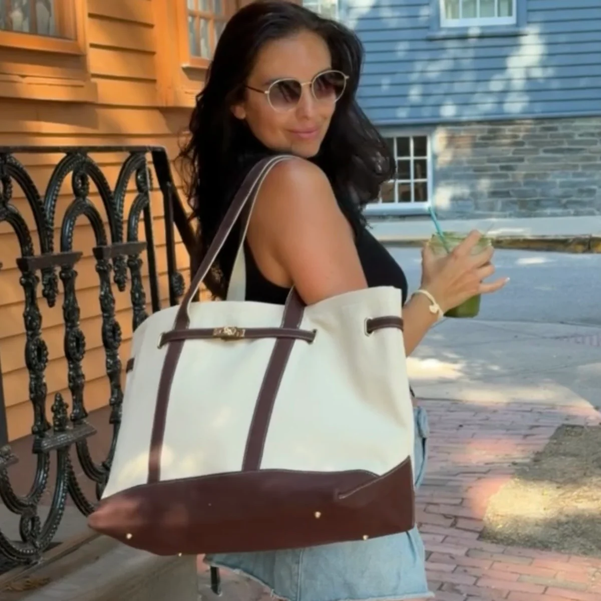 Charleston Large Carryall Tote