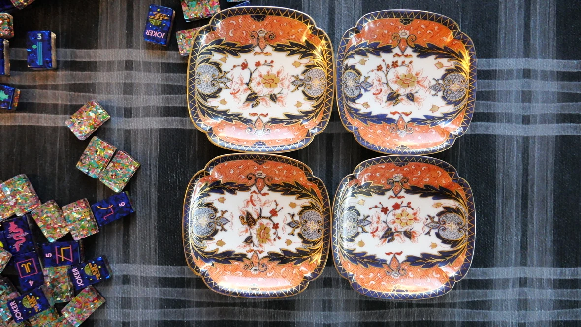 Vintage Antique English Imari Cobalt Blue Rust Red Floral Pattern
