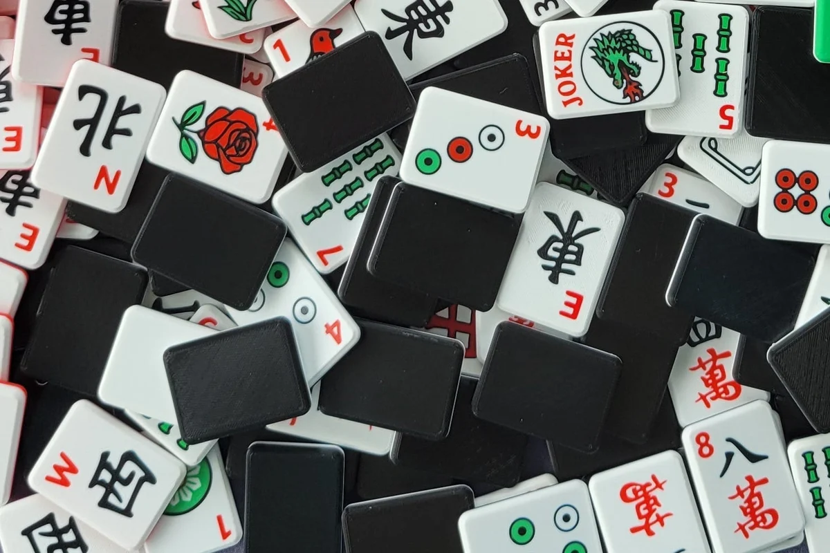 Harmony 3D Printed Compact Mah Jongg Travel Tiles - Black