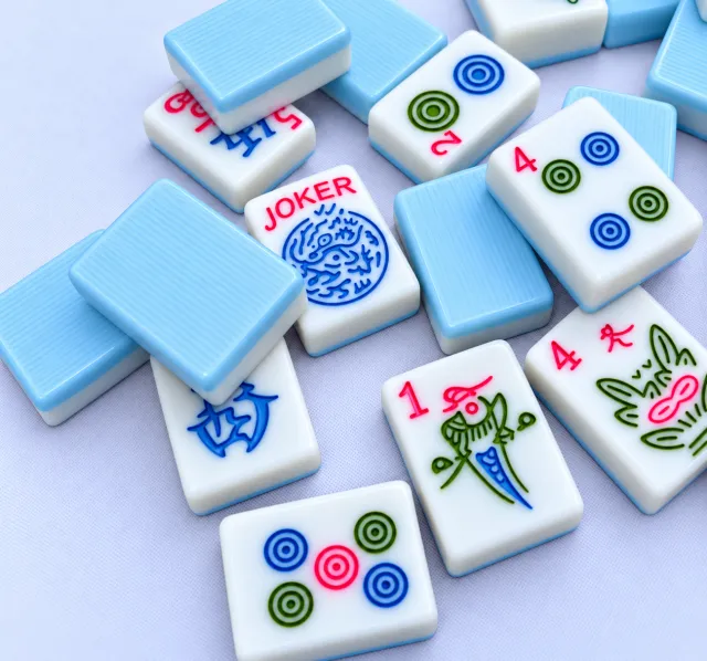 The Beginner Mahjong Tile Set: Blue Edition
