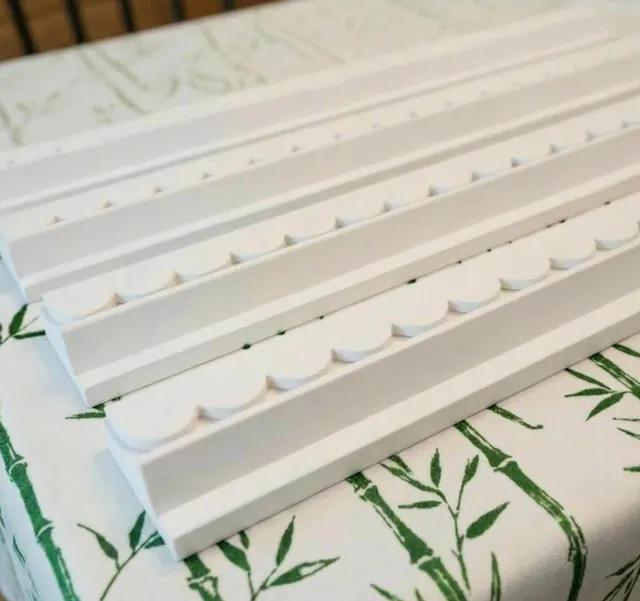 White Scalloped Mahjong Racks & Pusher Set