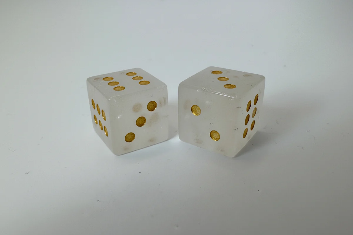 Classic Crystal Bougie Dice